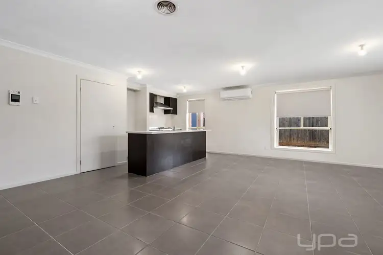Third view of Homely house listing, 3 Erden Court, Harkness VIC 3337