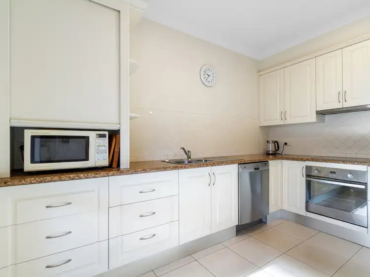 Fifth view of Homely unit listing, 2/4 McMillan Street, Maffra VIC 3860