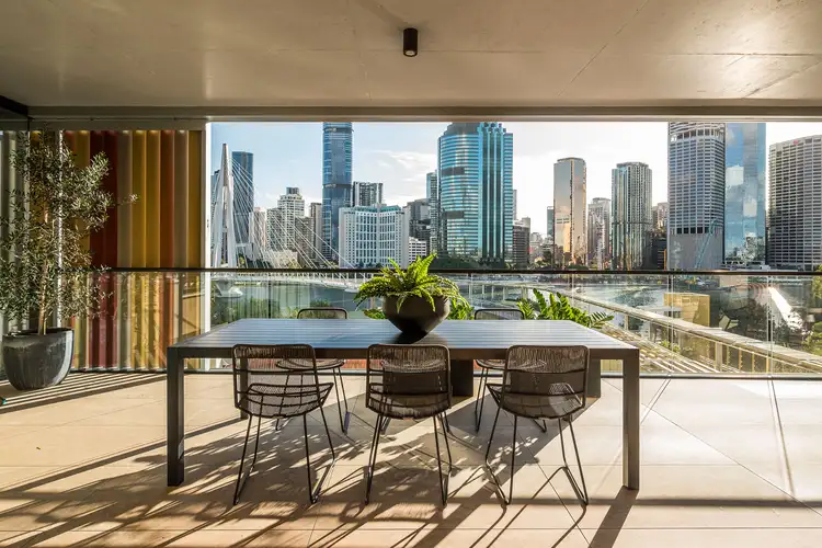 1/2 Scott Street, Kangaroo Point QLD 4169
