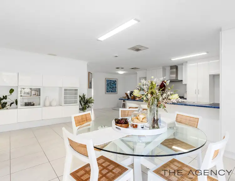 Second view of Homely house listing, 6 Burrows Place, Parmelia WA 6167