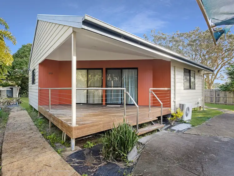 2/17 Truro Street, Torquay QLD 4655