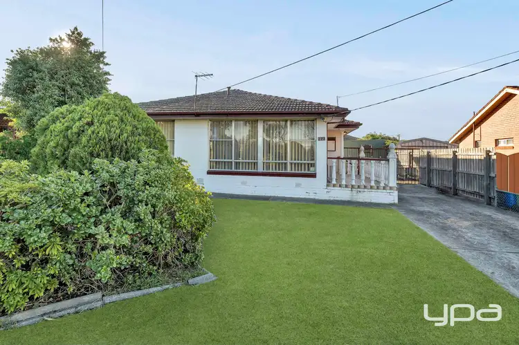32 Almurta Avenue, Coolaroo VIC 3048