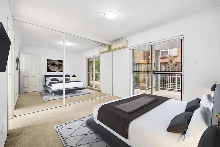 Third view of Homely apartment listing, 2/19 Redman Road, Dee Why NSW 2099