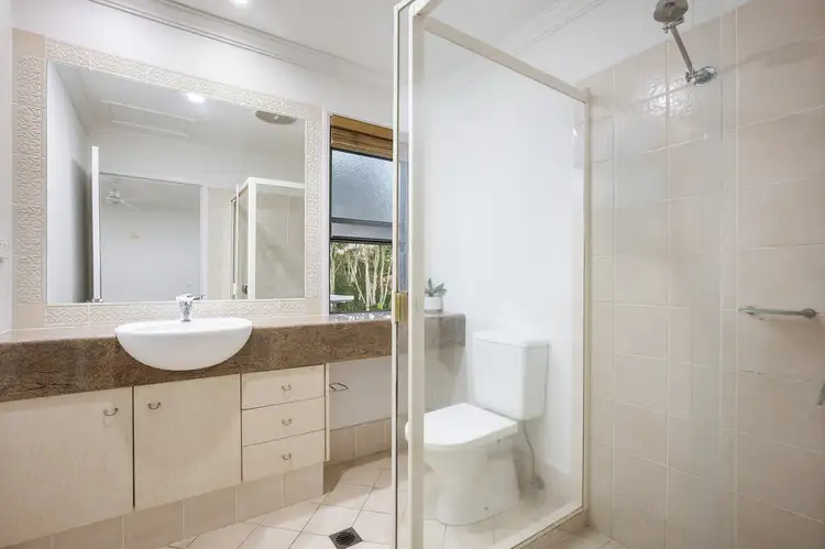 89/20 Fairway Drive, Clear Island Waters QLD 4226