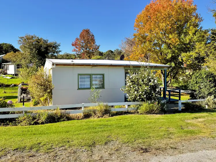 17 Nowa Nowa-Old Buchan Road, Nowa Nowa VIC 3887