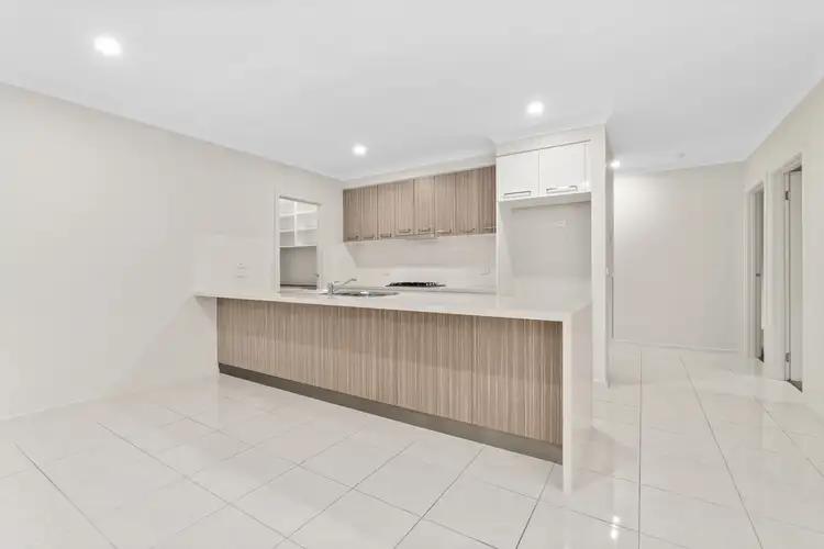 Fourth view of Homely unit listing, 2/17A Reeve Street, Sale VIC 3850