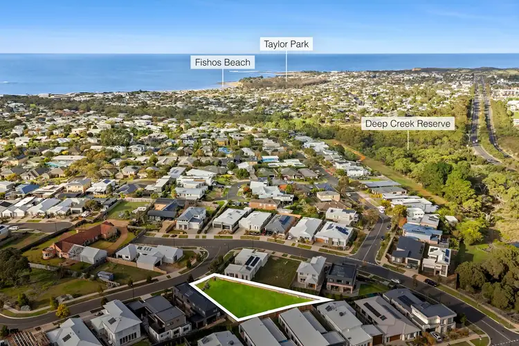 24 Wellington Crescent, Torquay VIC 3228