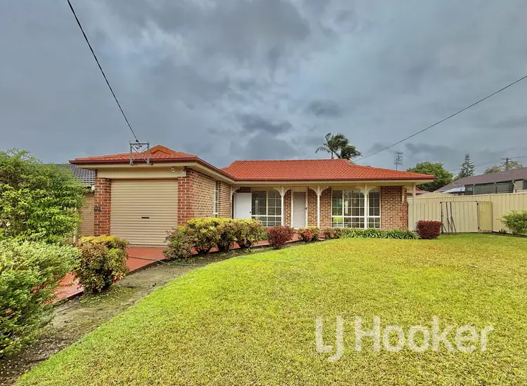 4 Avro Avenue, Sanctuary Point NSW 2540
