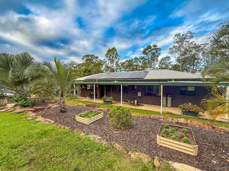 33 Kirkston Place, Pine Mountain QLD 4306