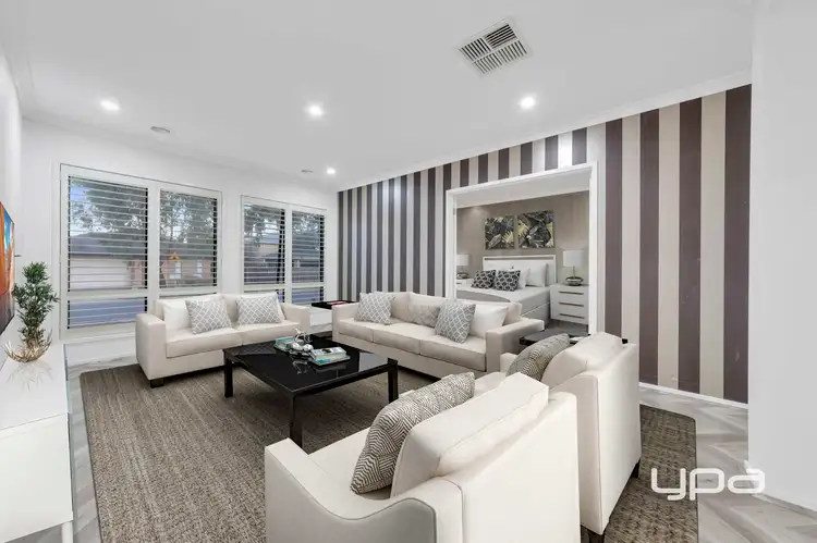 Fourth view of Homely house listing, 3 Sunflower Walk, Sanctuary Lakes VIC 3030