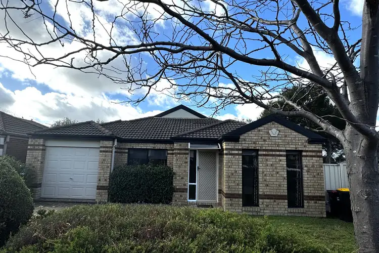 52 Mathisen Terrace, Hillside VIC 3037