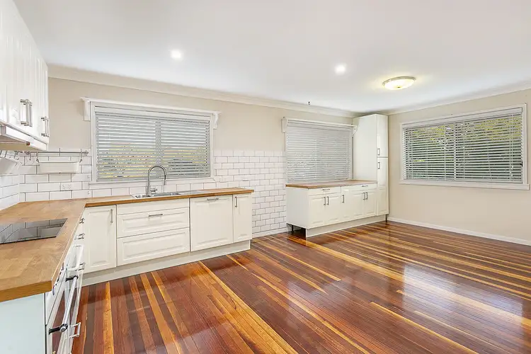 Fourth view of Homely house listing, 28 Olbern Crescent, Yamanto QLD 4305