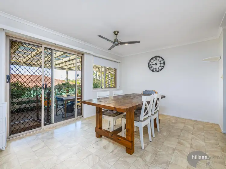Sixth view of Homely house listing, 4 Essendon Close, Arundel QLD 4214