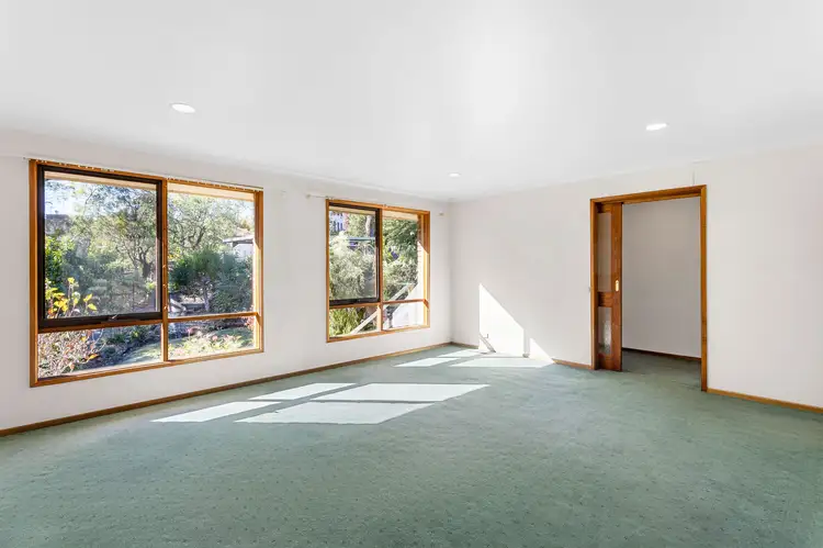 Fifth view of Homely house listing, 136 Rutland Avenue, Mount Eliza VIC 3930
