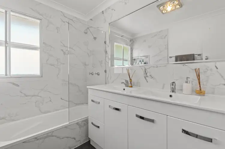 Sixth view of Homely house listing, 15 Peacock Street, One Mile QLD 4305