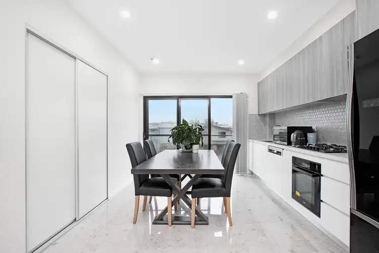 206/17 Wall Street, Bonnyrigg NSW 2177