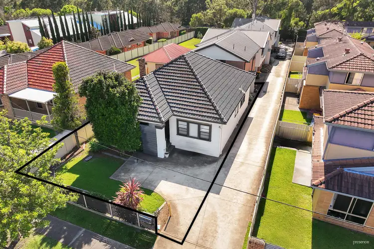 1/285 Sandgate Road, Shortland NSW 2307