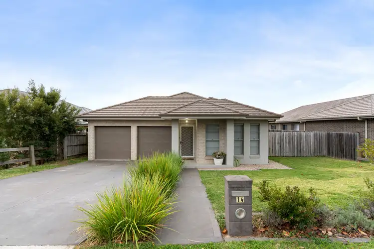 14 Stirling Drive, Wilton NSW 2571