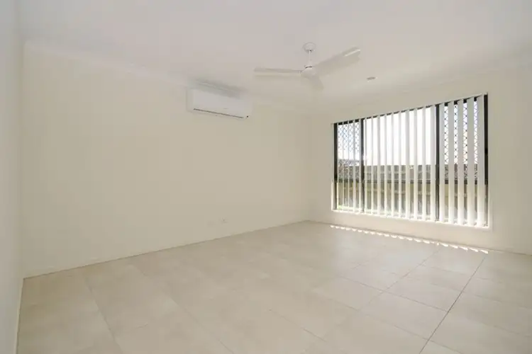 Fifth view of Homely unit listing, 1/223 Greenwattle Street, Cranley QLD 4350