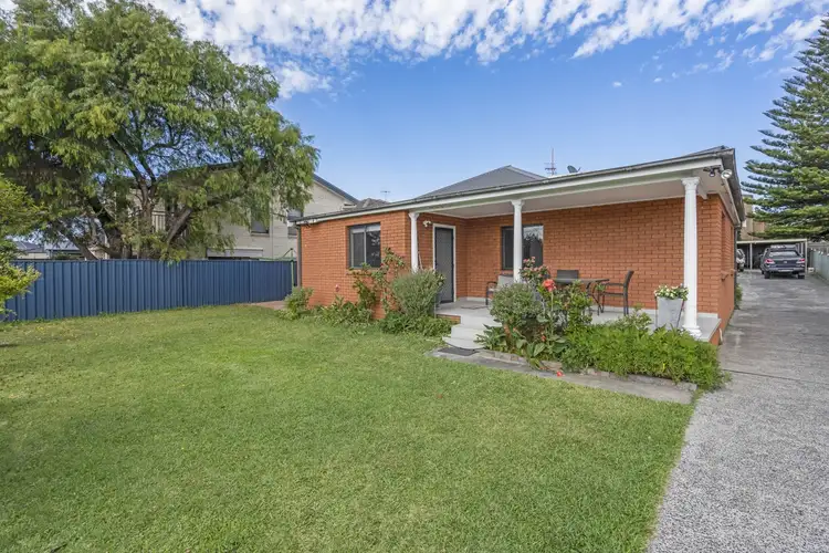1/25 Benelong Street, The Entrance NSW 2261