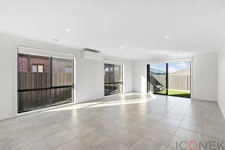 Fourth view of Homely house listing, 4 Austral Street, Beveridge VIC 3753