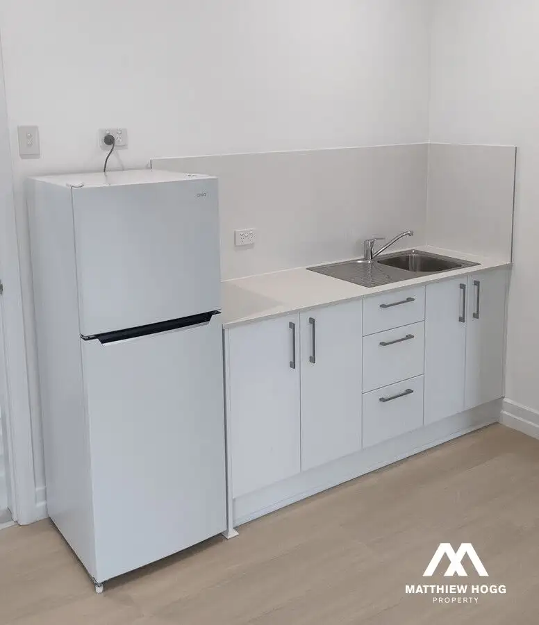 Main view of Homely unit listing, 1/4 Drayton Terrace, Wynnum QLD 4178