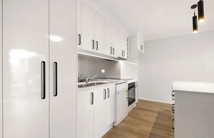 Third view of Homely apartment listing, 36/27 Birley Street, Spring Hill QLD 4000