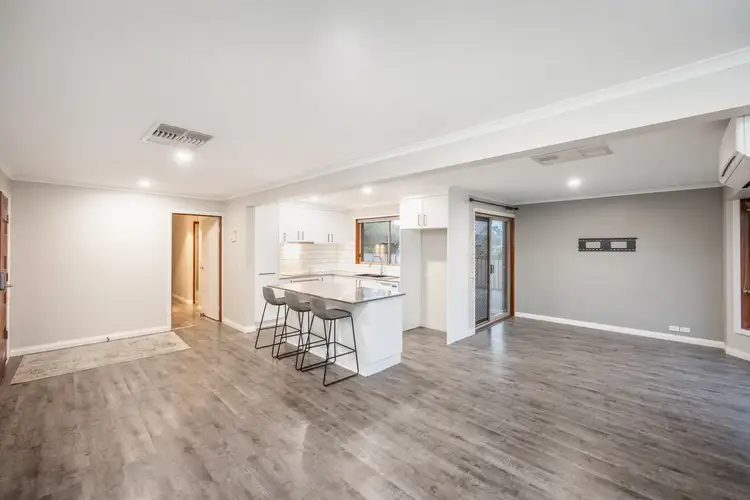 Fourth view of Homely house listing, 5 Paramount Court, Wodonga VIC 3690