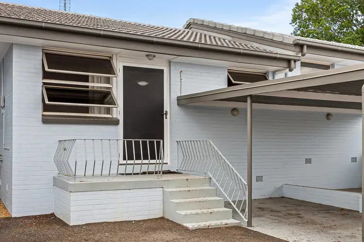 Second view of Homely unit listing, 2/66 Mary Street, Mount Lofty QLD 4350
