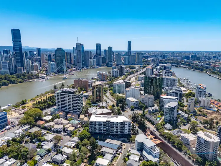 Second view of Homely apartment listing, 6/90 Lambert Street, Kangaroo Point QLD 4169