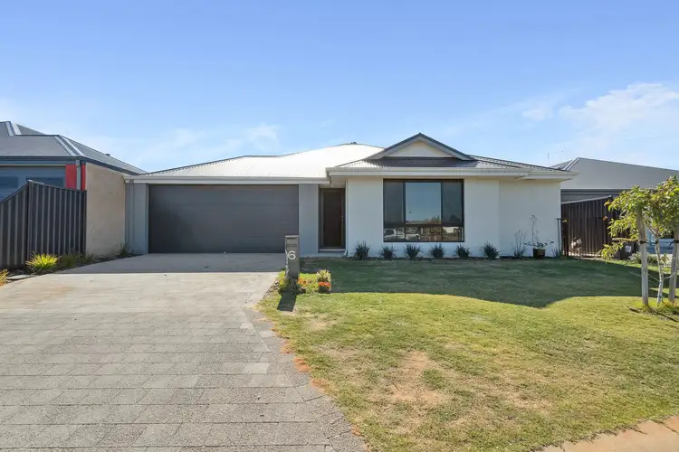 6 Mogumber Avenue