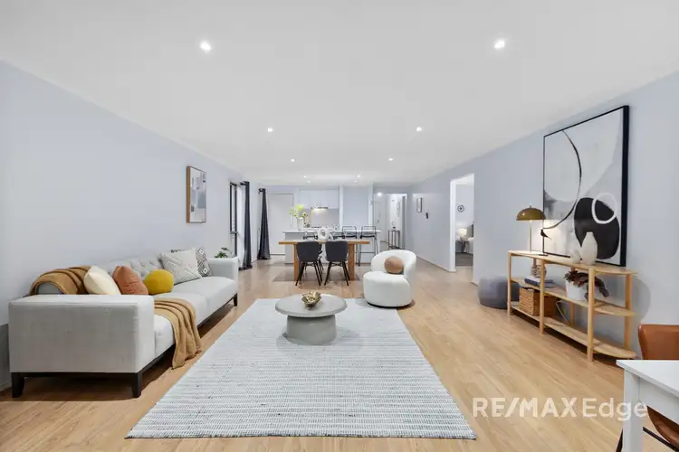 Second view of Homely house listing, 10 Khan Court, Truganina VIC 3029
