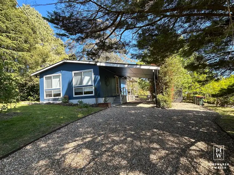 18 Bindar Crescent