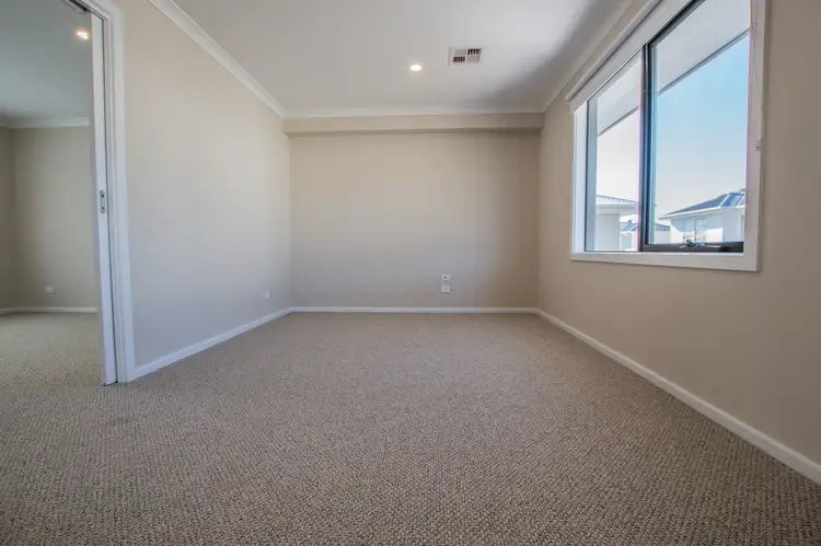 Fourth view of Homely townhouse listing, 1/4 Banks Street, Mccrae VIC 3938