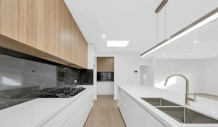 Fifth view of Homely house listing, 10 Boronia Avenue, Wallan VIC 3756