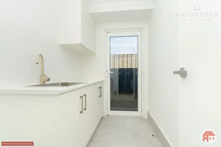 Sixth view of Homely house listing, 16 Blackwood Circuit, Forest Hill NSW 2651