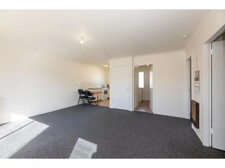 Fifth view of Homely block of units listing, 1-4/416 Kotthoff Street, Lavington NSW 2641