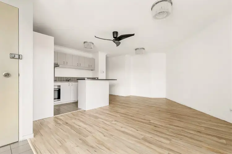 Second view of Homely apartment listing, 31/32 Newstead Terrace, Newstead QLD 4006