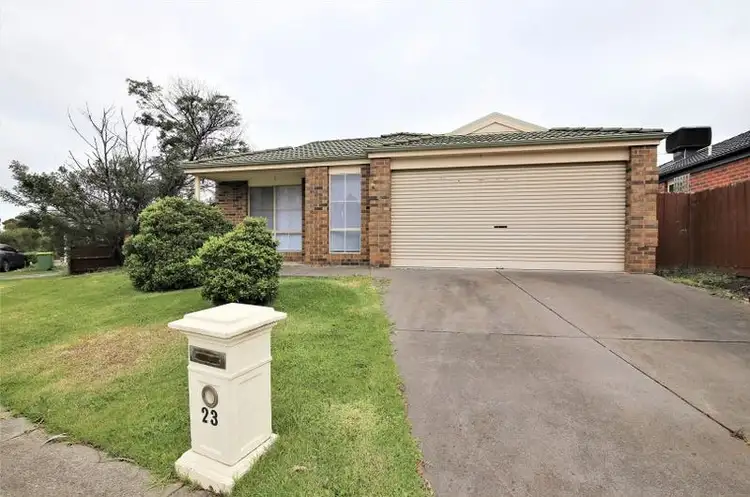 23 Ben Drive, Pakenham VIC 3810