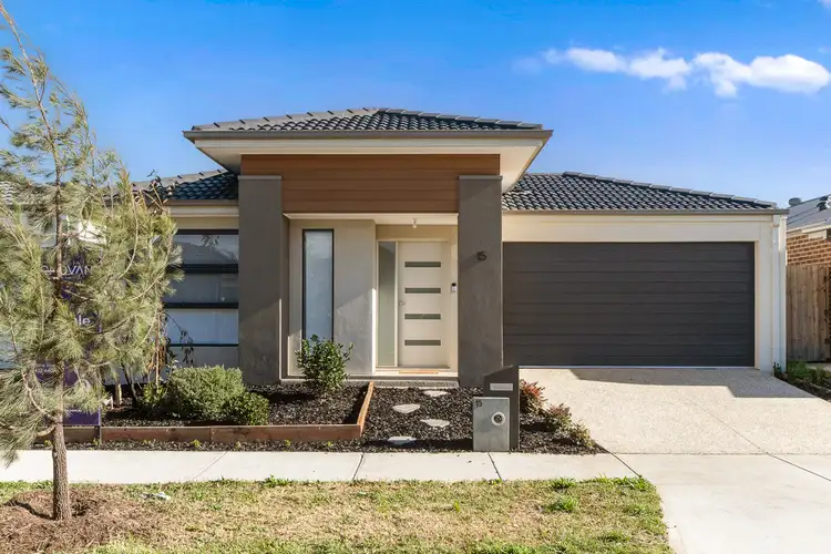 15 Milford Street, Clyde VIC 3978
