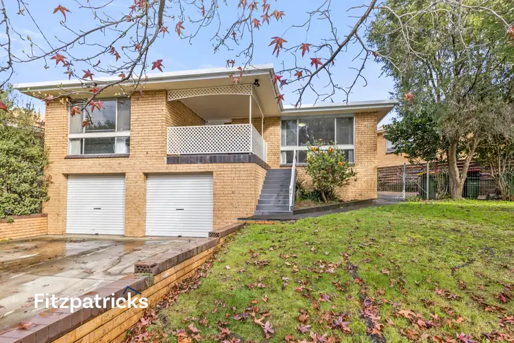 6 Mimosa Drive, Mount Austin NSW 2650