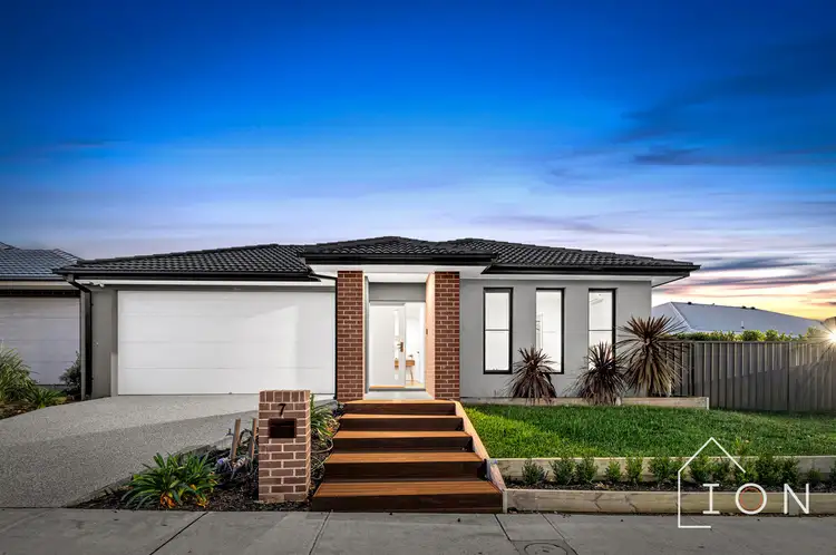 7 Chrysalis Crescent, Clyde VIC 3978