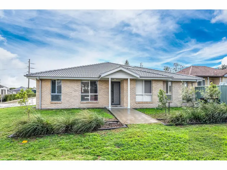 Main view of Homely unit listing, 1/6 Cameron Street, Jesmond NSW 2299