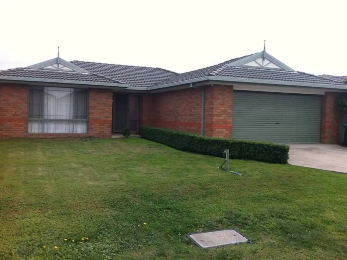 Main view of Homely house listing, 7 Kalista Avenue, Hillside VIC 3037