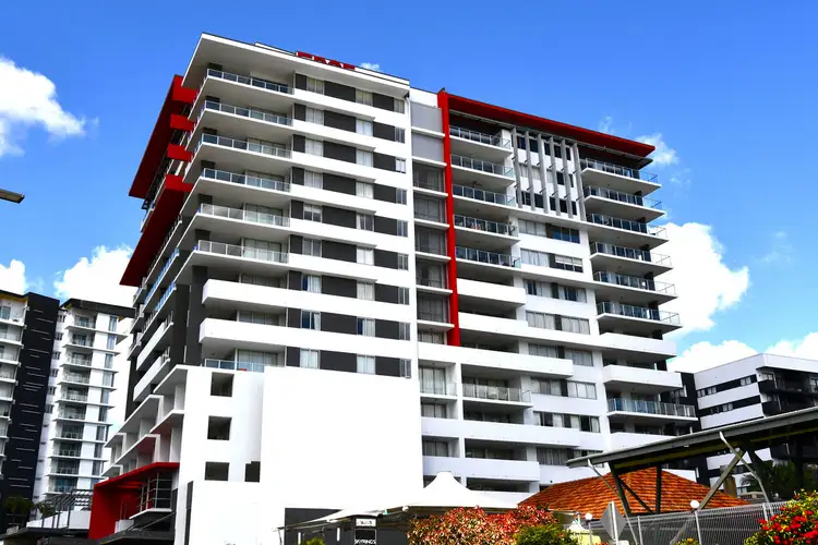 102/102-108 Victoria Parade, Rockhampton City QLD 4700