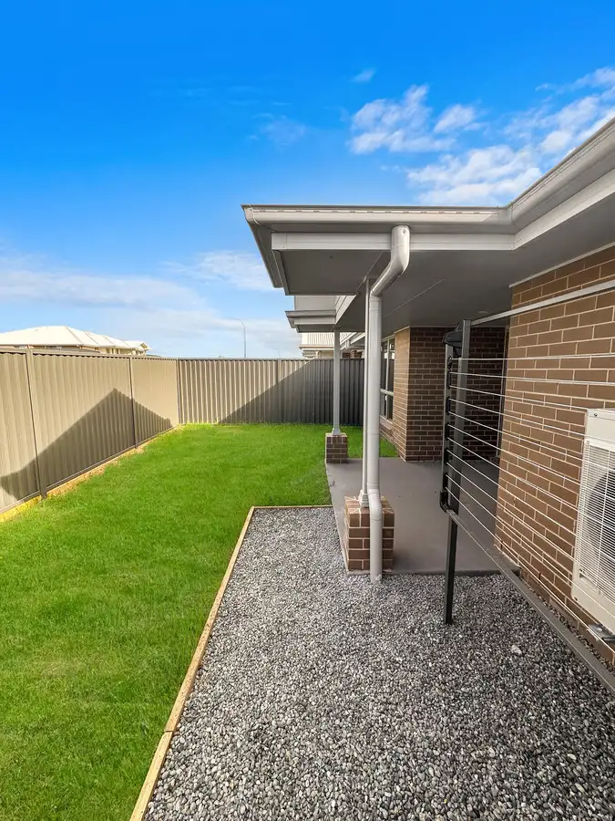 Fifth view of Homely semi-detached listing, 2/12 Gabbro Street, Gillieston Heights NSW 2321