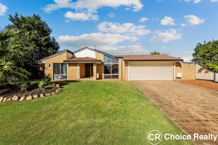 11 Capill Corner, Leeming WA 6149