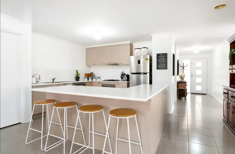 Second view of Homely house listing, 25 Whistler Concourse, Bandiana VIC 3691
