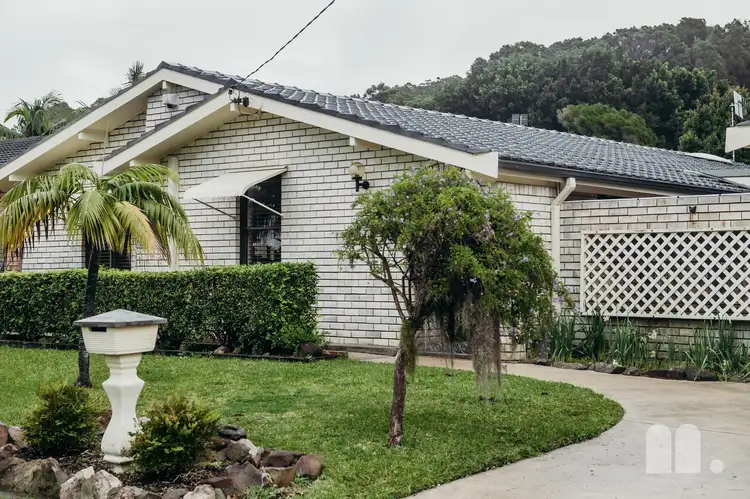 63 Fairfax Road, Warners Bay NSW 2282