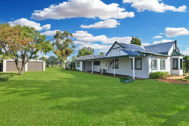 16 Rees Avenue, Boggabri NSW 2382